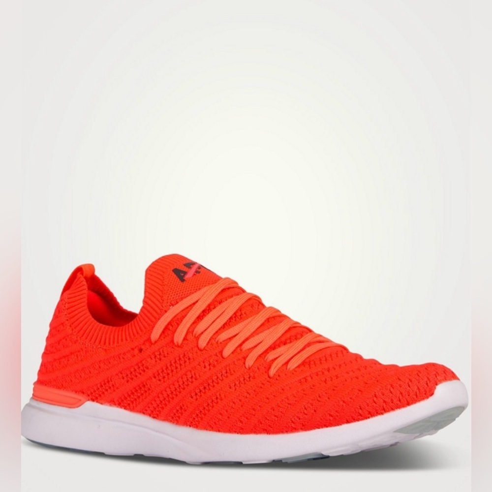APL TechLoom Wave Sneakers in Magma/Asteroid/White size 7 New in Box